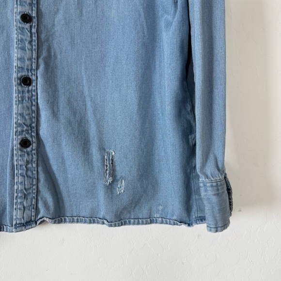 Pac Sun Boho Distressed Denim Chambray  Long Sleeve Button Down Shirt Large - Picture 3 of 12